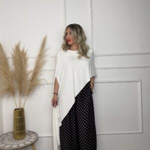 Camiseta hombrera asimétrica